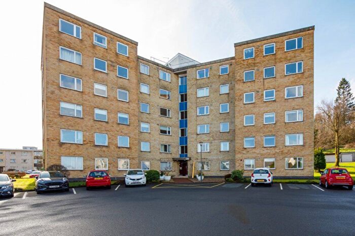 3 Bedroom Apartment For Sale In Broomcliff, Castleton Drive, Newton Mearns, G77