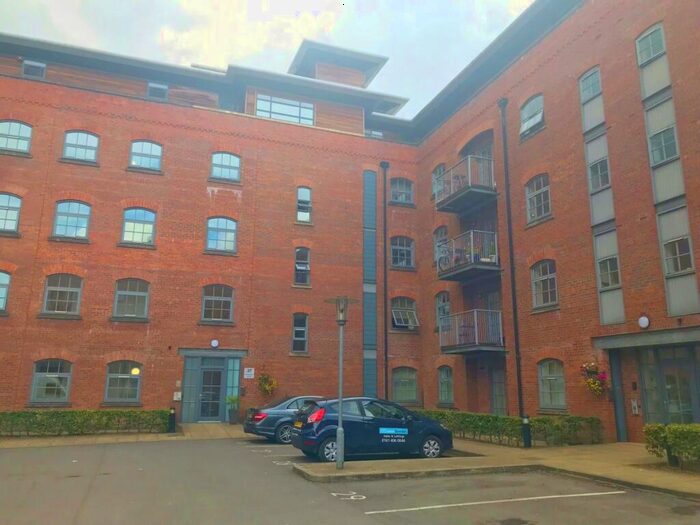 2 Bedroom Apartment To Rent In Home Development, Piccadilly, Manchester City Centre, M1