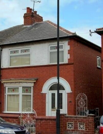 3 Bedroom Semi-Detached House To Rent In St. Helens Road, Doncaster, DN4