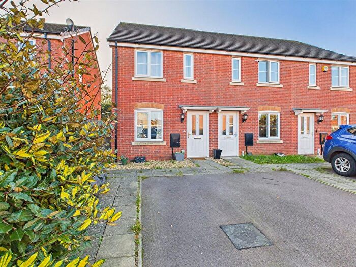 2 Bedroom End Terrace House For Sale In Whitefield Crescent, Longford, Gloucester, GL2