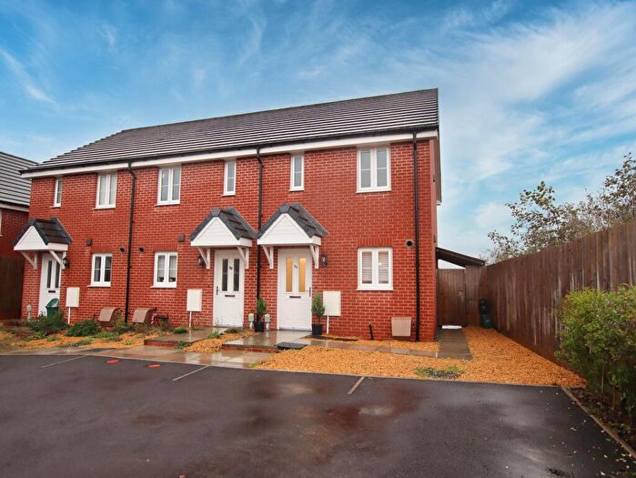 2 Bedroom Terraced House For Sale In Heol Y Gylfinir, Llanilid, Pontyclun, CF72