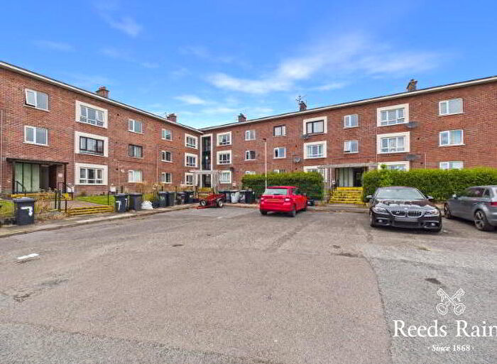2 Bedroom Apartment / Flats For Sale In F Glassillan Grove, Carrickfergus, BT38
