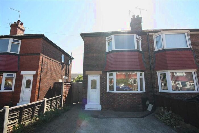 2 Bedroom Semi-Detached House To Rent In Regent Grove, York Road, Doncaster DN5