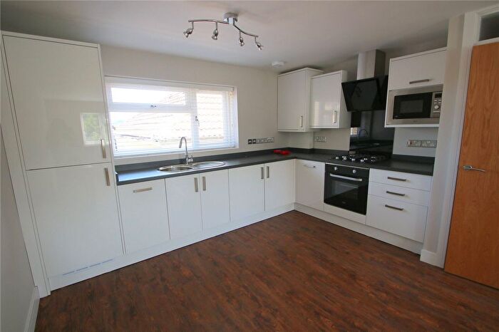 1 Bedroom Flat To Rent In Court View, Bedminster, Bristol, BS3