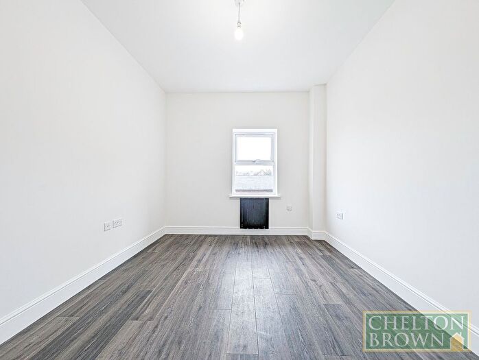 2 Bedroom Flat To Rent In Billing Road, Northampton, NN1