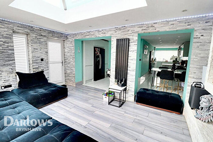 3 Bedroom Town House For Sale In Lakeside Close, Brynmawr, NP23