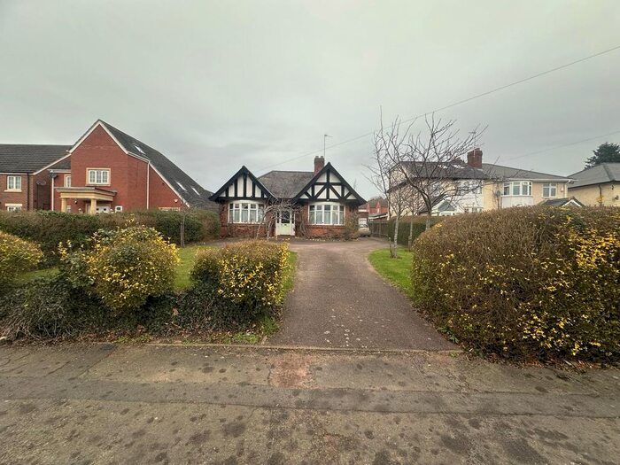 4 Bedroom Semi-Detached House To Rent In Scraptoft Lane, Leicester, LE5