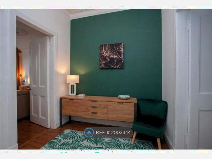 2 Bedroom Flat To Rent In Prince Edward Street, Glasgow, G42