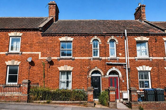 3 Bedroom Terraced House For Sale In Warminster Road, Westbury, BA13