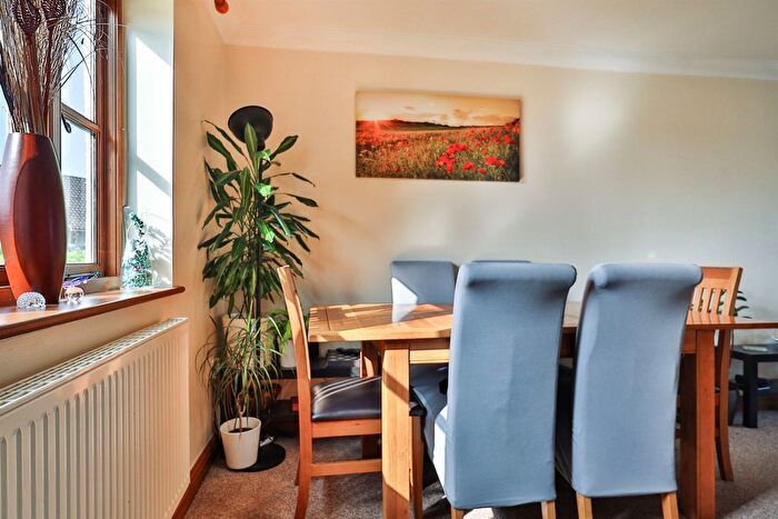 3 Bedroom Terraced House For Sale In Eastwick Barton, Nomansland, Tiverton, EX16