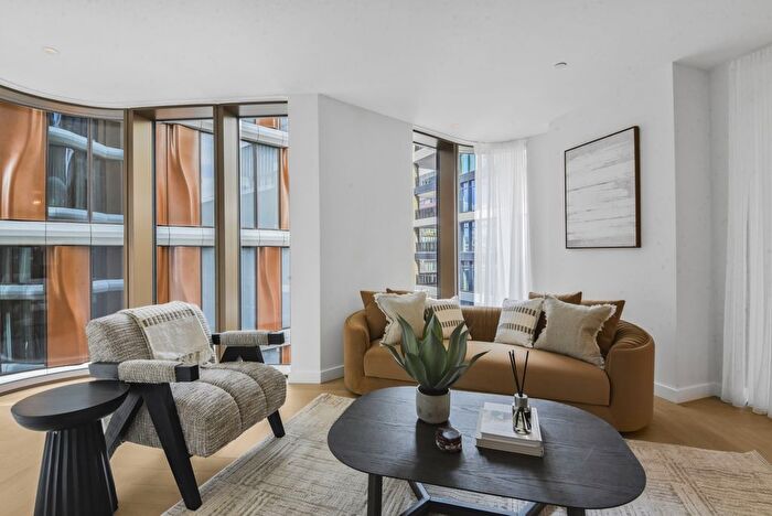 2 Bedroom Flat To Rent In Triptych Bankside, London, SE1