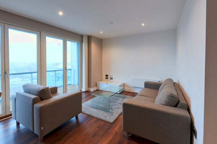 2 Bedroom Apartment To Rent In Greengate Salford, M3