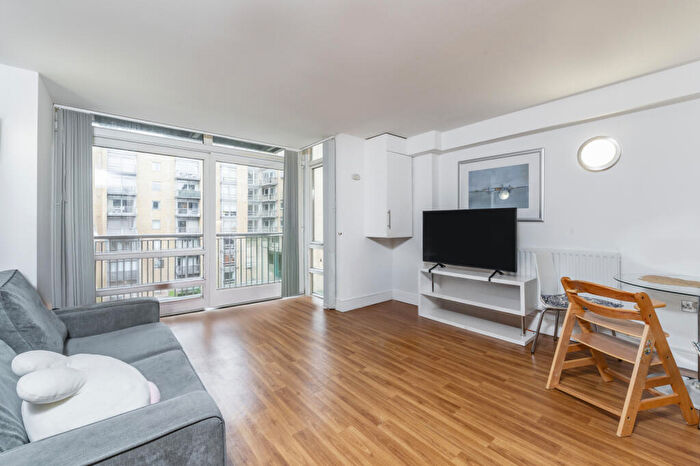 2 Bedroom Flat For Sale In Turner House, Cassilis Road, E14