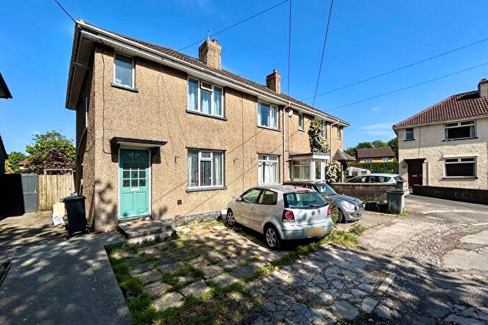 3 Bedroom Terraced House To Rent In Wakedean Gardens, Yatton, BS49