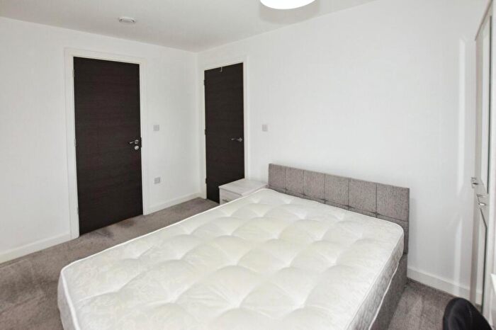 2 Bedroom Flat To Rent In Downtown, Woden Street, Salford, M5