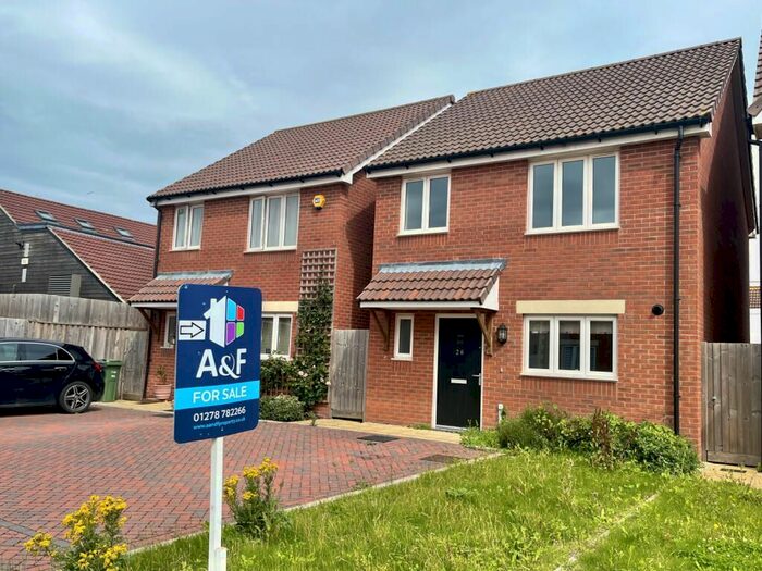 3 Bedroom Detached House For Sale In Olivier Close, Burnham-On-Sea, Somerset, TA8