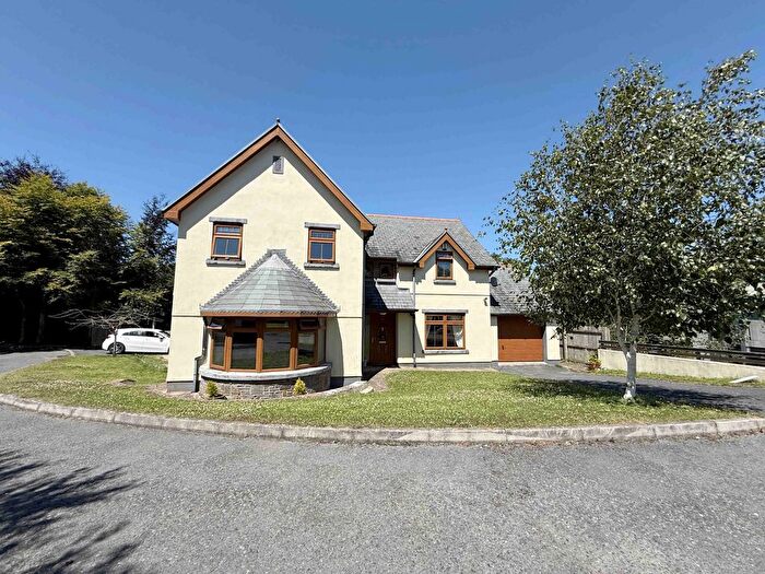 4 Bedroom Detached House For Sale In Anchor Court, Penclawdd, Swansea, SA4