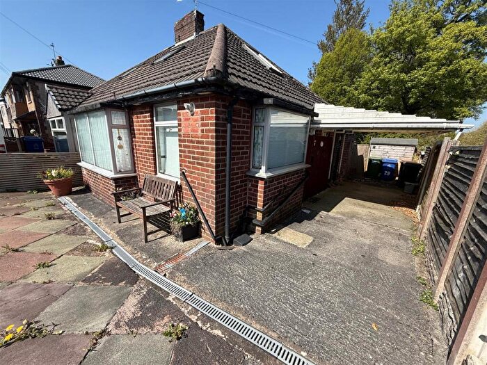 1 Bedroom Semi-Detached Bungalow For Sale In Edinburgh Drive, Oswaldtwistle, Accrington, BB5