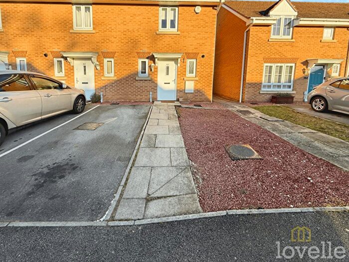 2 Bedroom End Of Terrace House To Rent In Sunningdale Way, Gainsborough, DN21