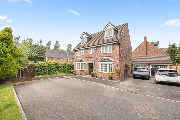 5 Bedroom Detached House For Sale In Barn Flatt Close, Higher Walton, PR5