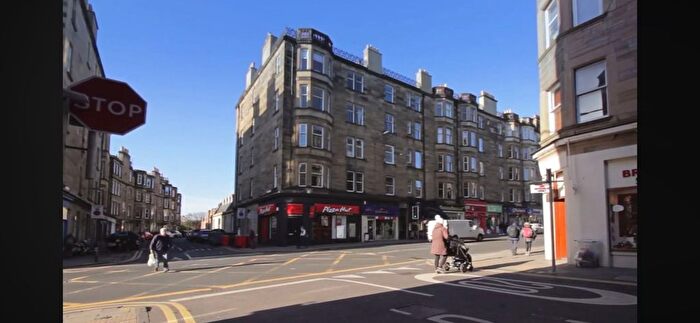 2 Bedroom Flat To Rent In Morningside Road, Morningside, Edinburgh, EH10