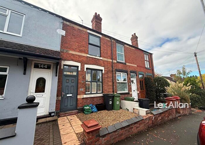 3 Bedroom Terraced House For Sale In South Road, Stourbridge, DY8