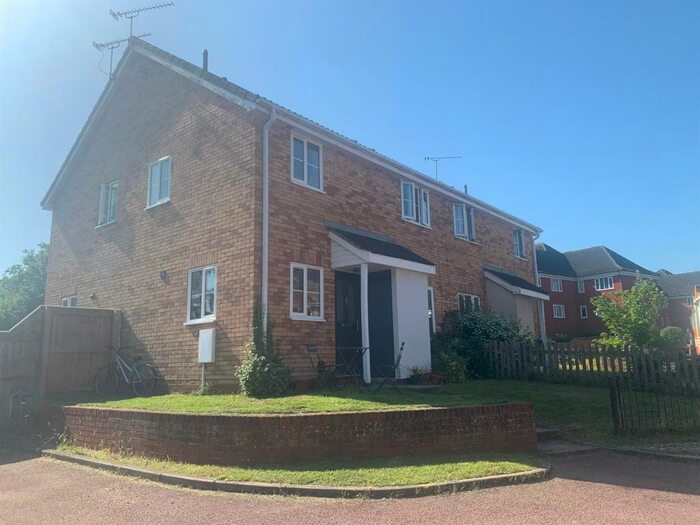 2 Bedroom Semi-Detached House To Rent In Pearse Way, Purdis Farm, Ipswich, IP3