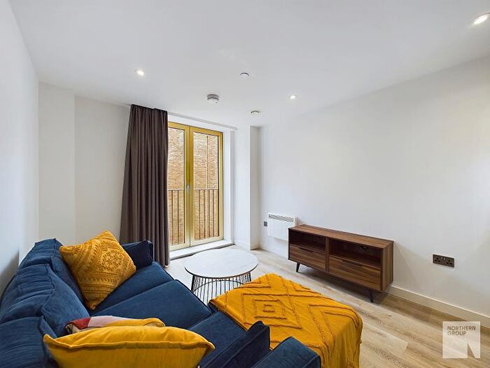 1 Bedroom Apartment To Rent In Flat :: The Quarters, M1