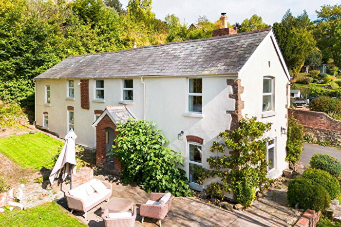 5 Bedroom Detached House For Sale In Shucknall, Hereford, HR1
