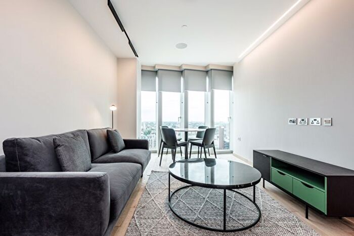 2 Bedroom Flat To Rent In Manhattan Loft Gardens, International Way, London, E20