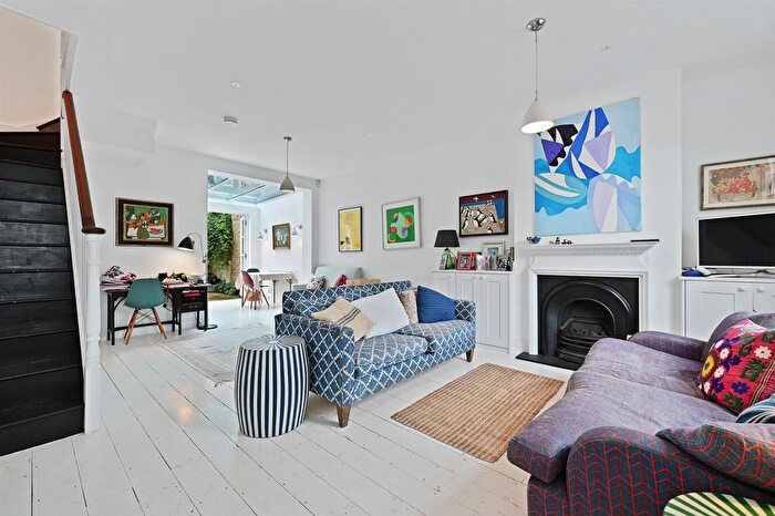 3 Bedroom Cottage To Rent In Hofland Road, London, W14