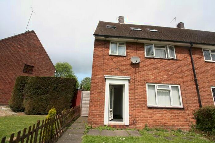 6 Bedroom Terraced House To Rent In Sir Henry Parkes Road, Coventry, CV4