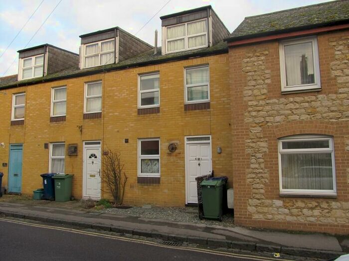 3 Bedroom Terraced House To Rent In New High Street, Headington, Oxfordshire, OX3