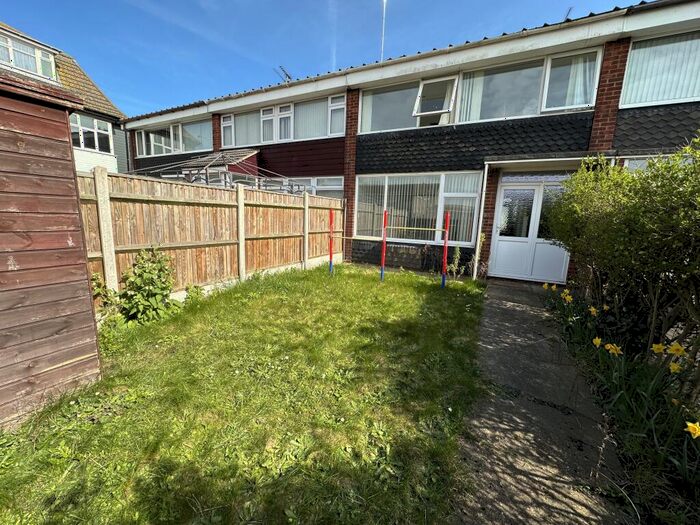 3 Bedroom House To Rent In Beccles Road, Gorleston, Great Yarmouth, NR31