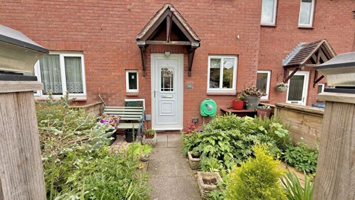 2 Bedroom House For Sale In Seymour Road, Alcester, B49