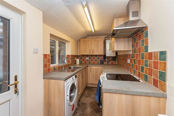 4 Bedroom Terraced House For Sale In Main Road, Galgate, Lancaster, LA2