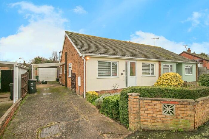 3 Bedroom Semi-Detached Bungalow For Sale In Second Avenue, Weeley, Clacton-On-Sea, CO16