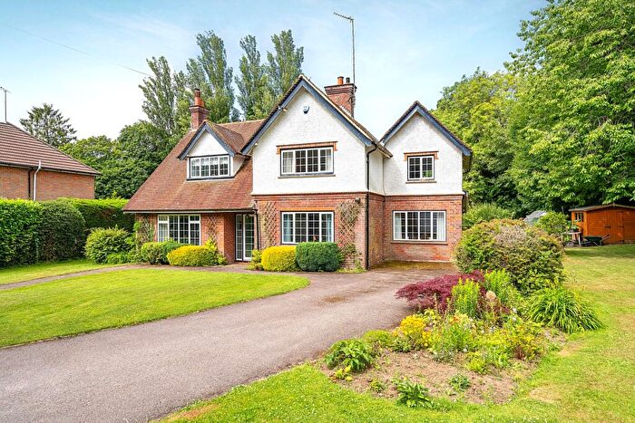4 Bedroom Detached House For Sale In Wycombe Road, Prestwood, Great Missenden, Buckinghamshire, HP16