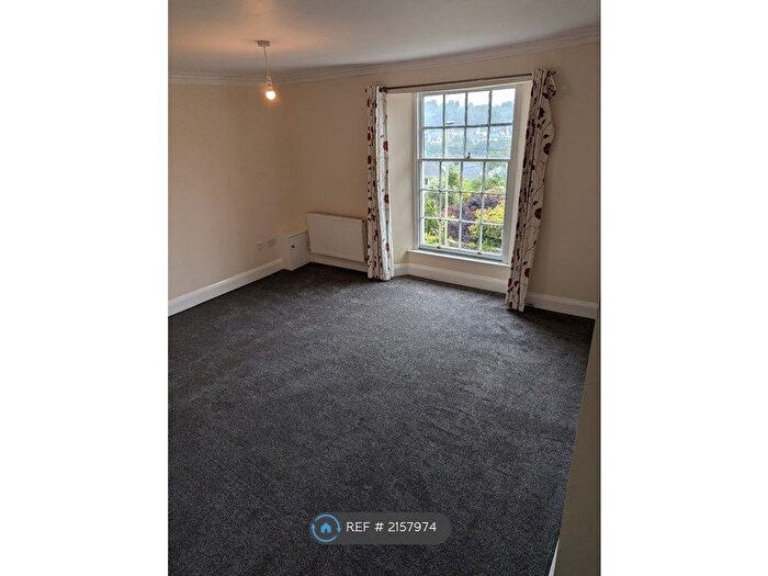 1 Bedroom Flat To Rent In Plymouth Road, Totnes, TQ9