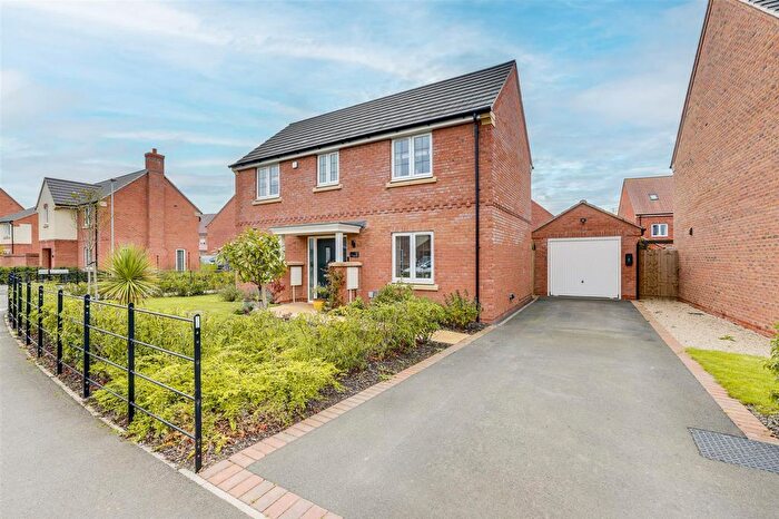 4 Bedroom Detached House For Sale In Yarrow Drive, Ruddington, NG11
