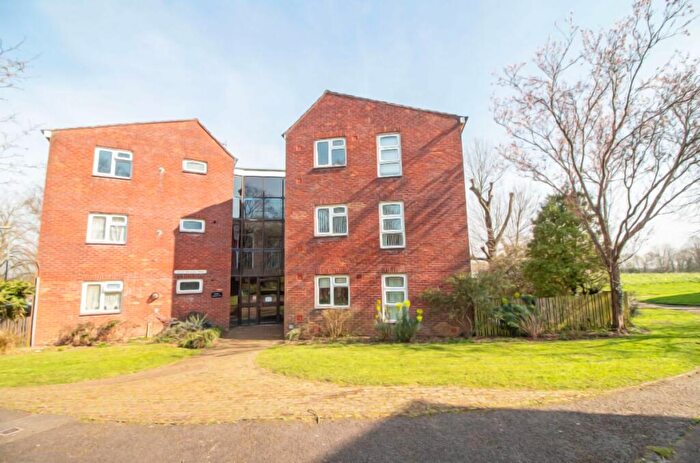1 Bedroom Flat For Sale In Perseus Place, Waterlooville, PO7