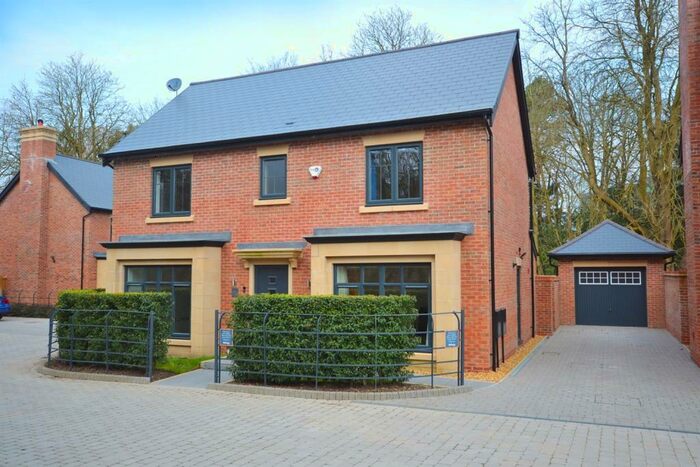 4 Bedroom Detached House For Sale In Broadstone Close, Nether Alderley, Macclesfield, SK10
