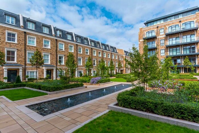 2 Bedroom Flat To Rent In Palladian Gardens, Chiswick, London, W4