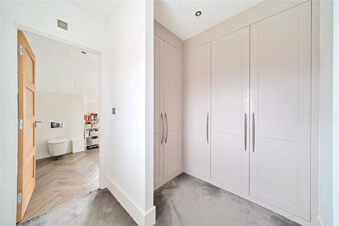 4 Bedroom Detached House For Sale In Exeter, Devon, EX2
