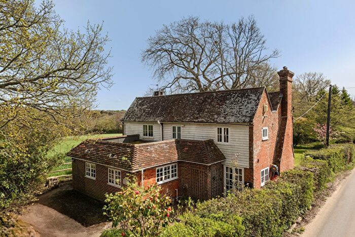 4 Bedroom Detached House For Sale In Hanging Birch Lane, Waldron, TN21