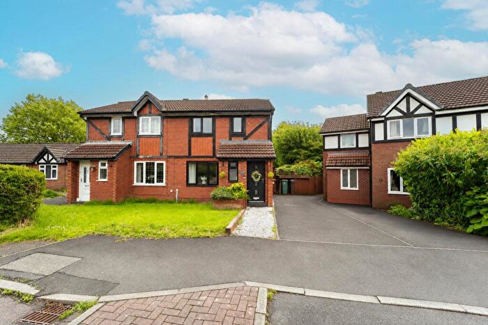 3 Bedroom Semi Detached House For Sale In The Campions, Lea, Preston, PR2