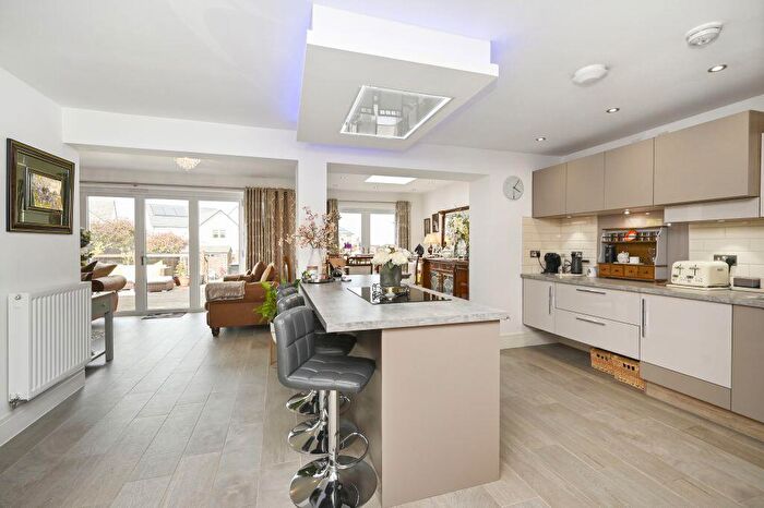 4 Bedroom Detached Villa For Sale In Shiel Hall Crescent, Rosewell, EH24