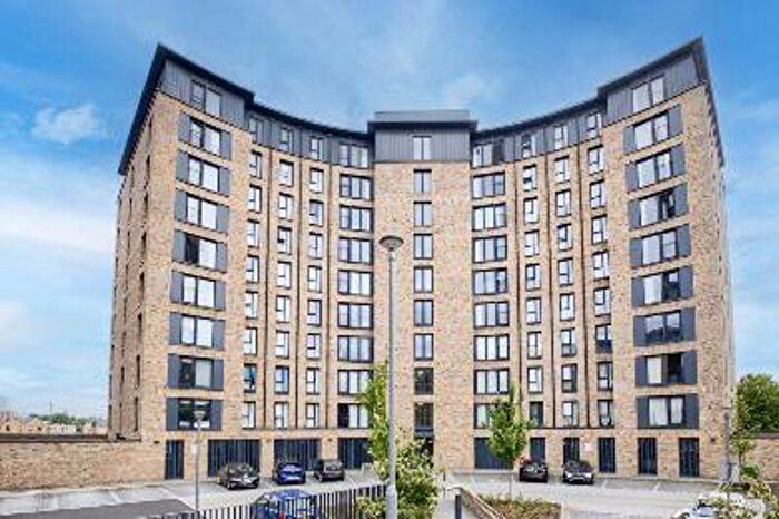 2 Bedroom Apartment For Sale In Lexington Gardens, Birmingham, B15