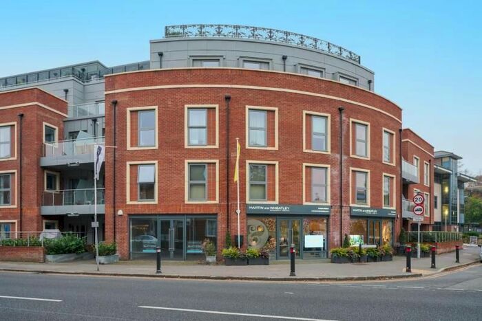 2 Bedroom Flat To Rent In Landmark Court, Queens Road, Weybridge, Surrey, KT13