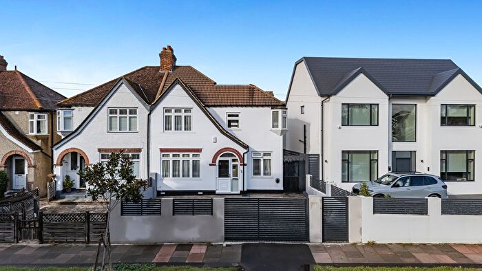 4 Bedroom Semi-Detached House For Sale In Eden Park Avenue, Beckenham, BR3